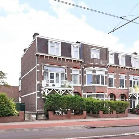 Mansion Scheveningen Beach With Garden - Longstay The Hague